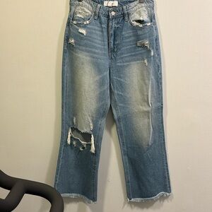 Vervet size 28 distressed jeans 100 percent cotton